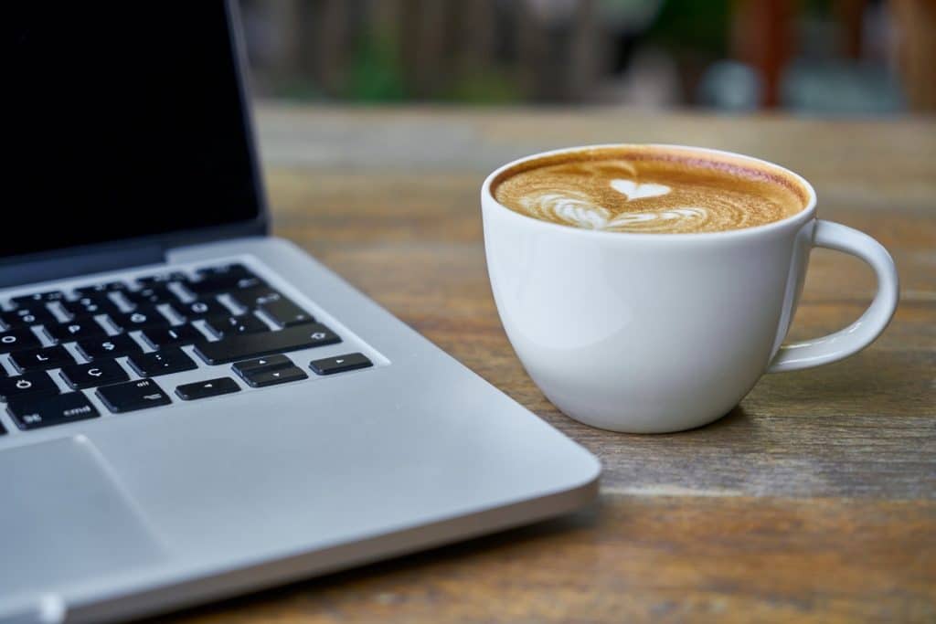 Hoe lang werkt koffie? - Kafea.nl Hoe Lang Werkt Koffie? - Kafea.Nl