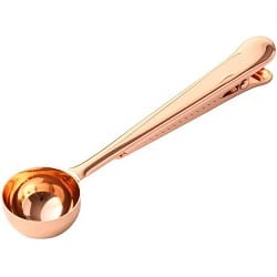 AZ 2 in 1 Maatlepel met afsluitclip AZ 2 in 1 Maatlepel met afsluitclip