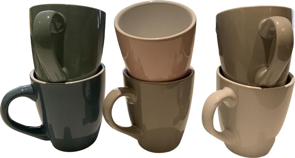 Inhoud koffiekopje met oor Inhoud koffiekopje met oor
